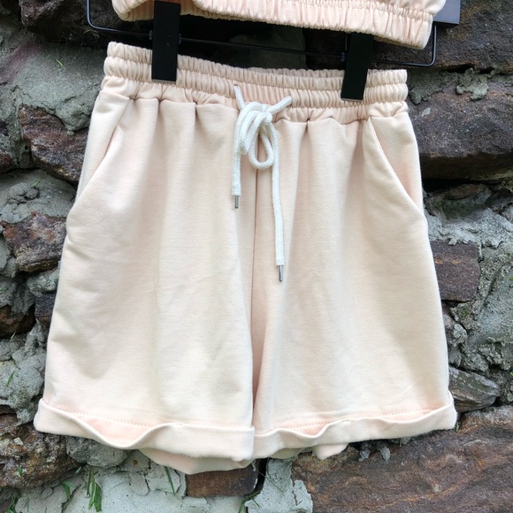 Matching set - Picture 3 of 11